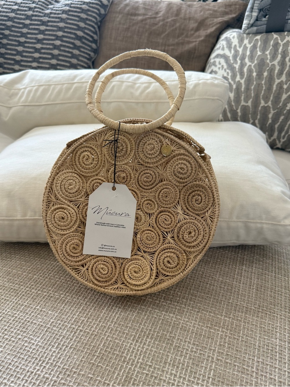 Round Woven Tote Bag - Natural